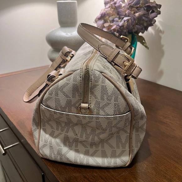 Michael Kors Medium Logo Chain Grayson Beige Satchel Bag - Picture 7 of 9